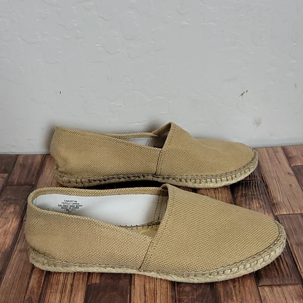 ENZO ANGIOLINI Eaaustyn Espadrille Flats 6